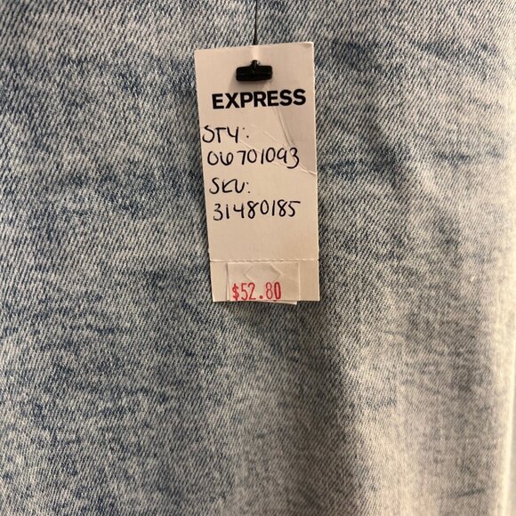 SALE!!!  Mid Rise Medium Wash Ripped 90s Ankle Boot Jeans size 6R - Picture 11 of 12